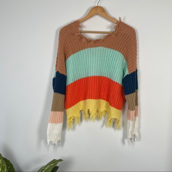 Colorblock Distressed Sweater - Picture 11 of 11